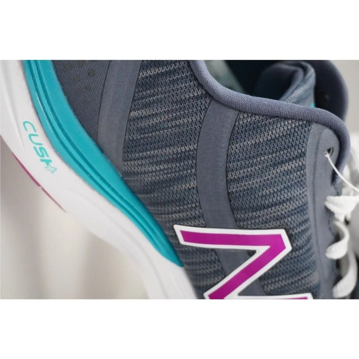 New Balance shoes - New Balance 711 - Gray 13