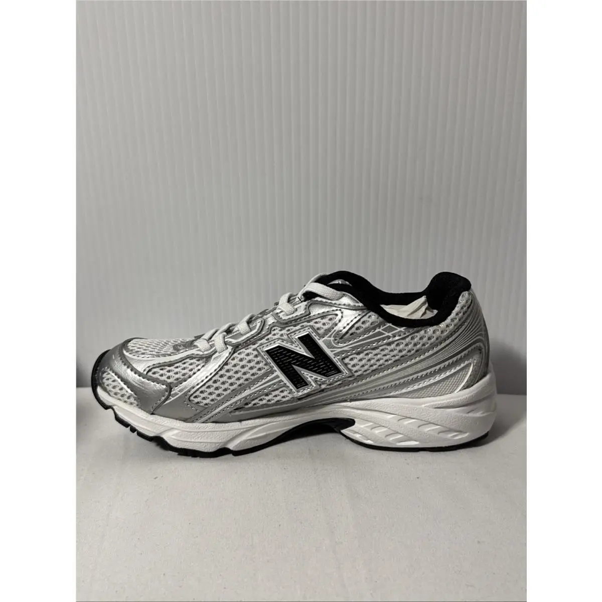 New Balance shoes - New Balance 740 - Black 1