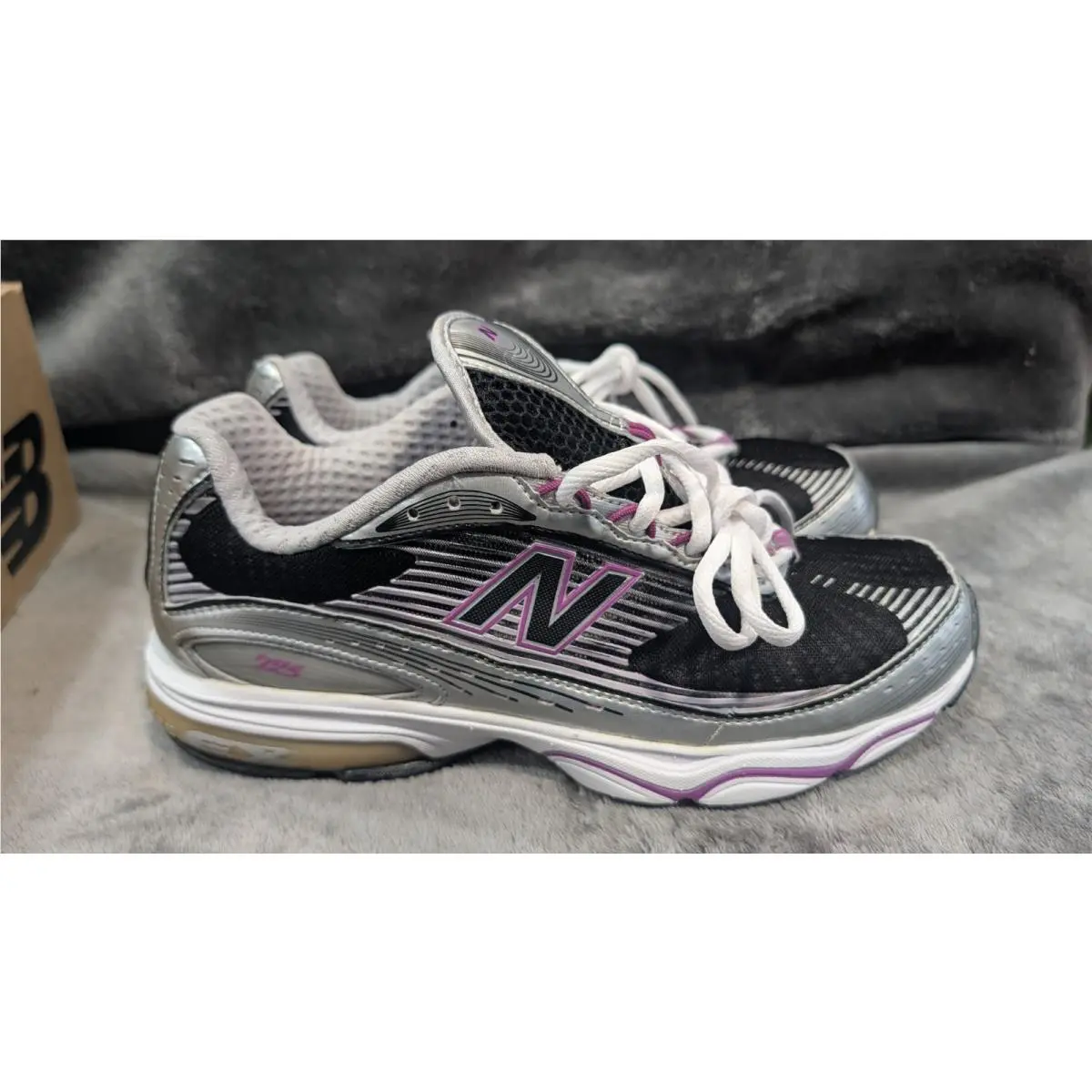 New Balance shoes - New Balance 725 - WR725BP - Purple 15