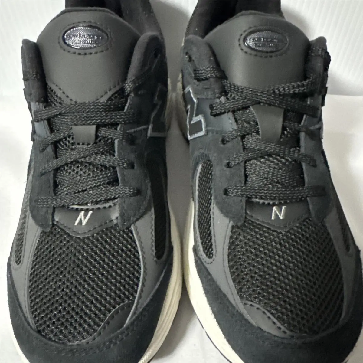 New Balance shoes - New Balance 2002R - Black 2
