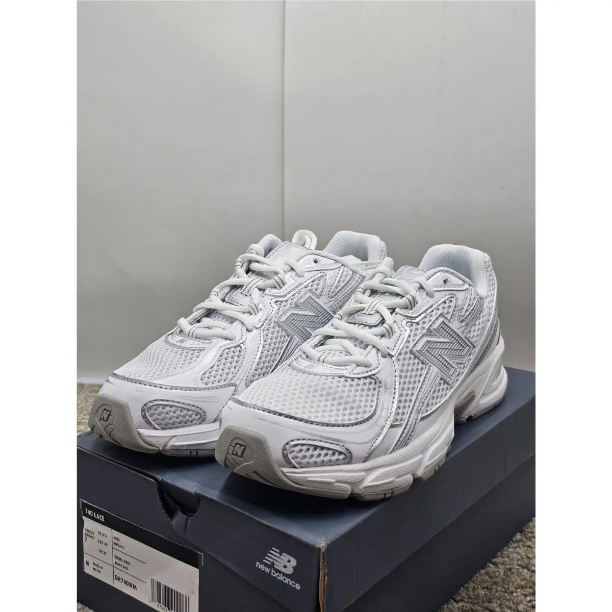 New Balance shoes - New Balance 740 - White 3