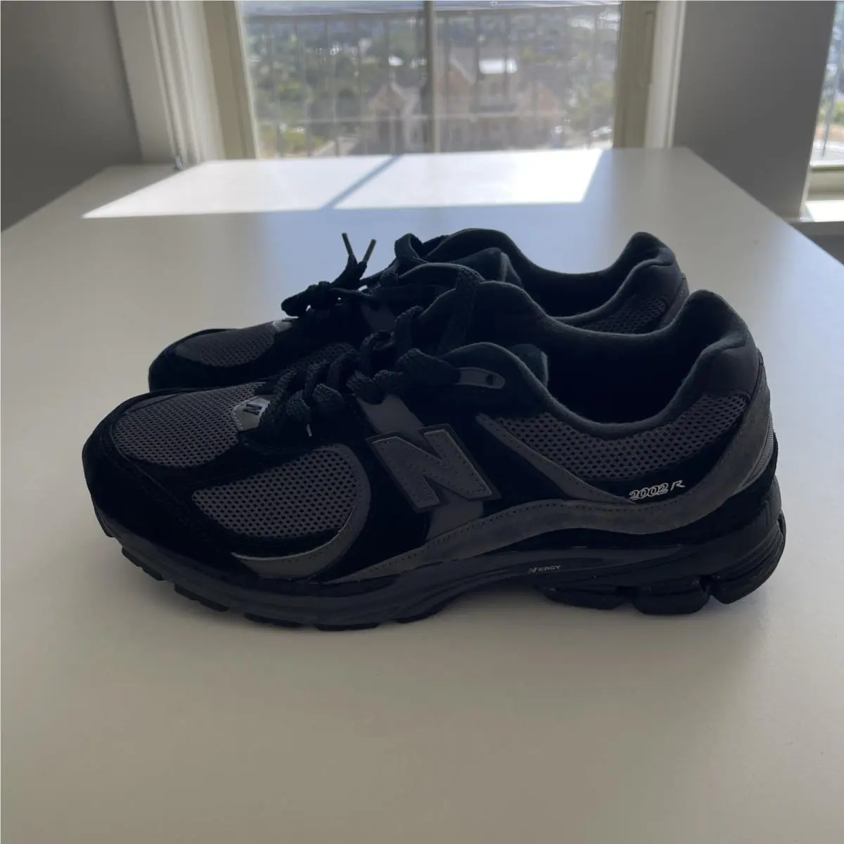 New Balance shoes - New Balance 2002R - Black 0