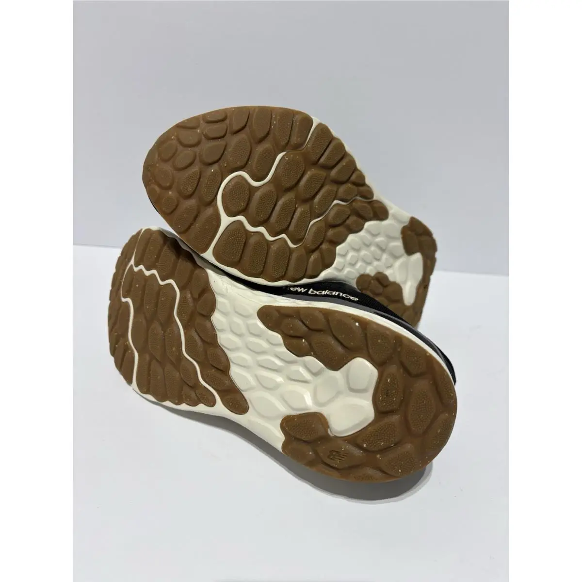 New Balance shoes - New Balance Fresh Foam Arishi - Black 4