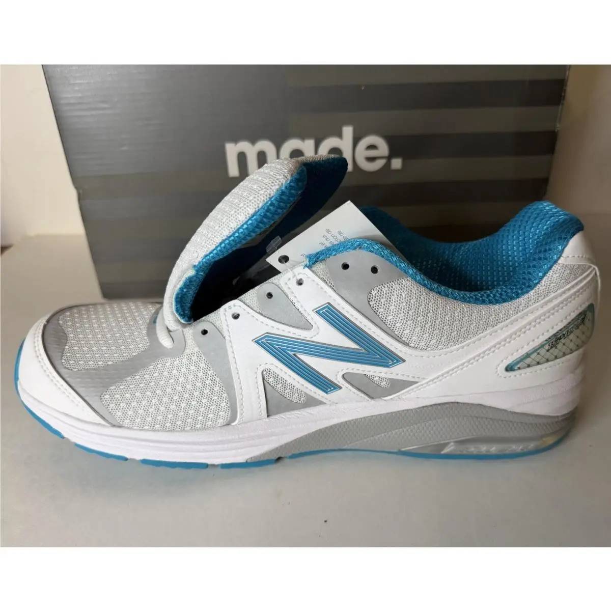 New Balance shoes - New Balance 1540 - W1540WB2 - white/blue 9