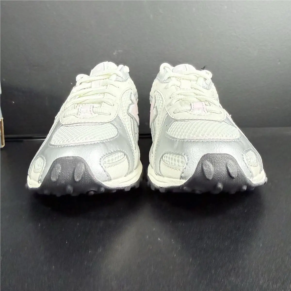 New Balance shoes - New Balance 204L - White/Pink/Silver 3
