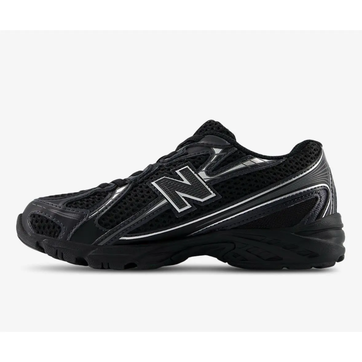 New Balance shoes - New Balance 700 - Black 0