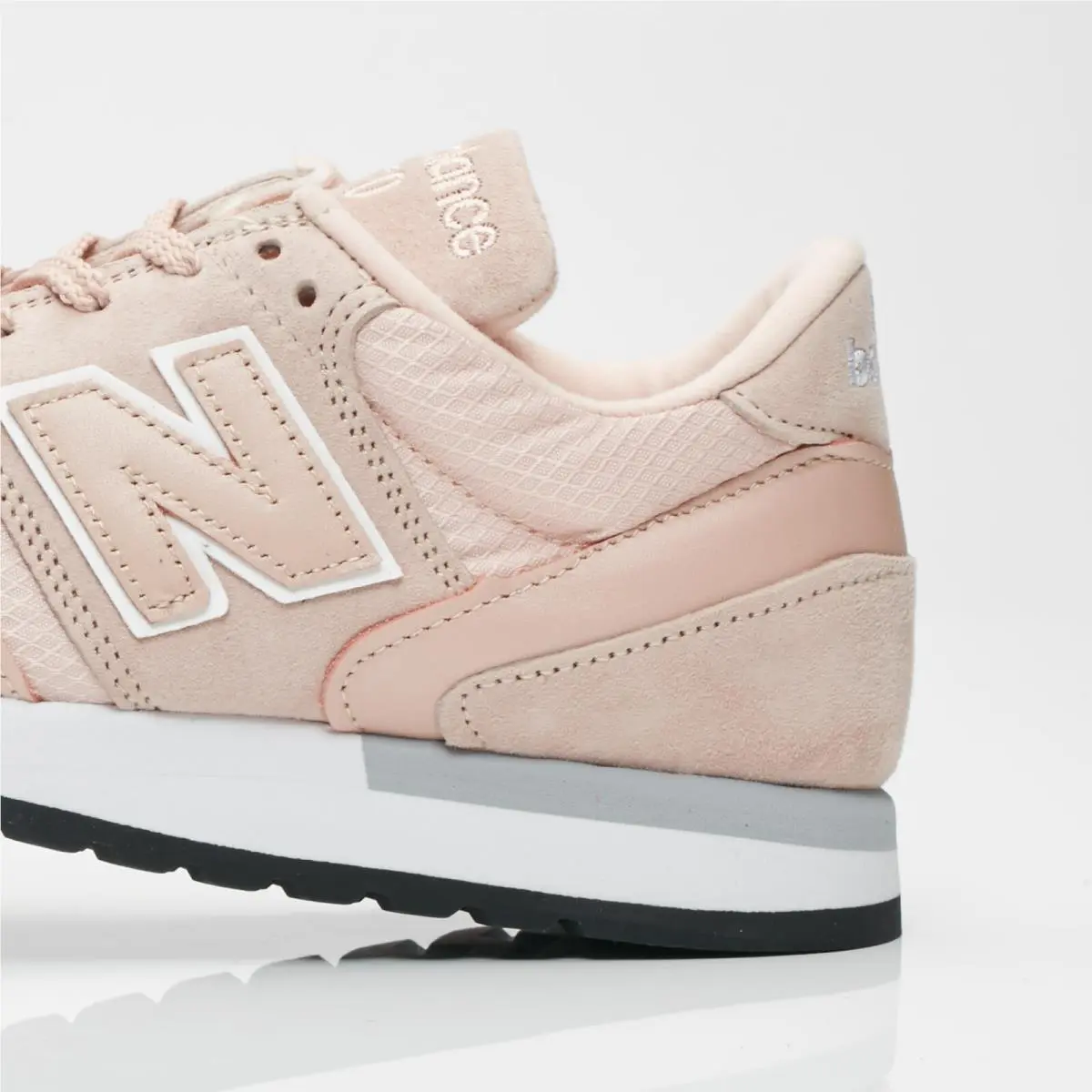 New Balance shoes - New Balance 770 - W770SMP - Pink 4