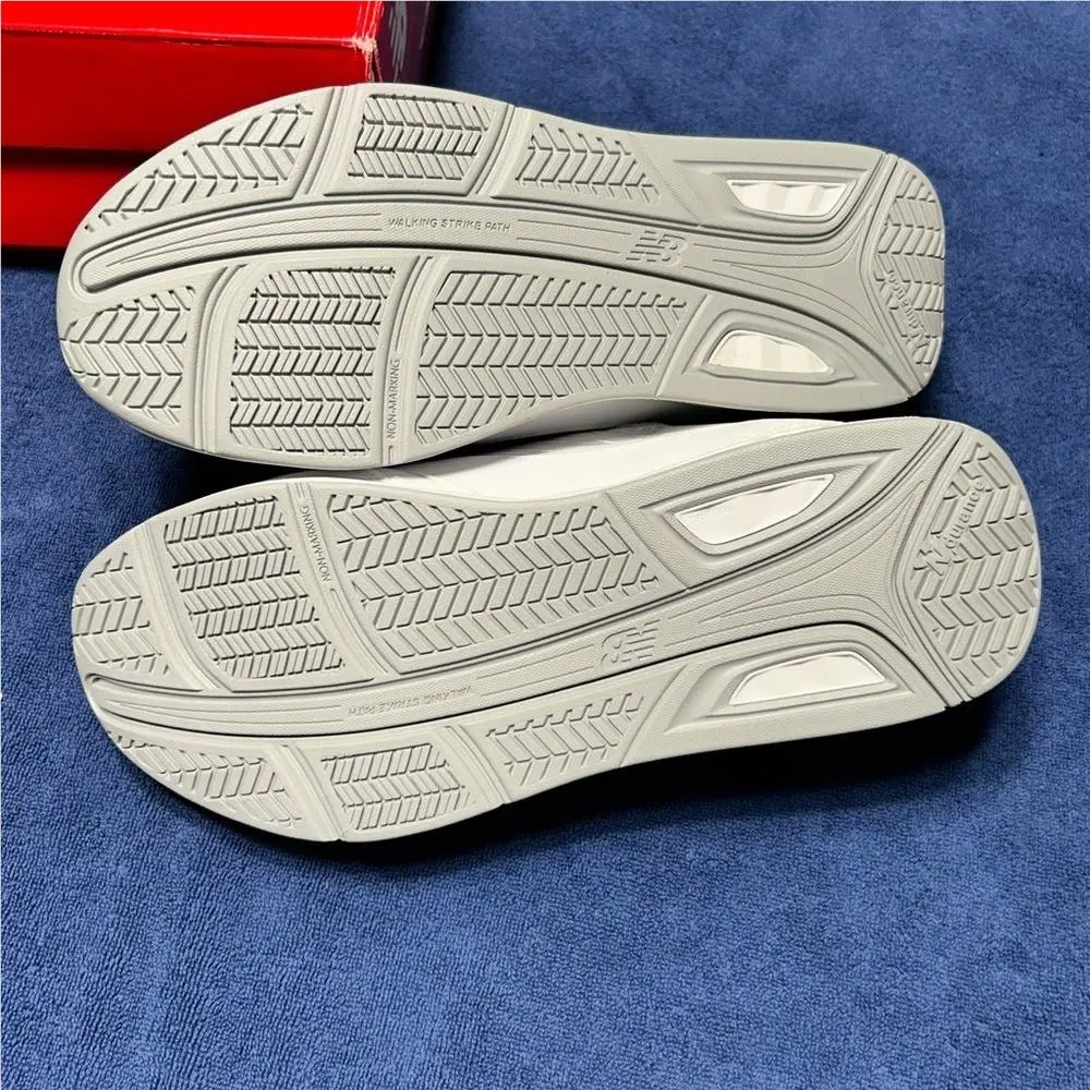 New Balance shoes - White 5