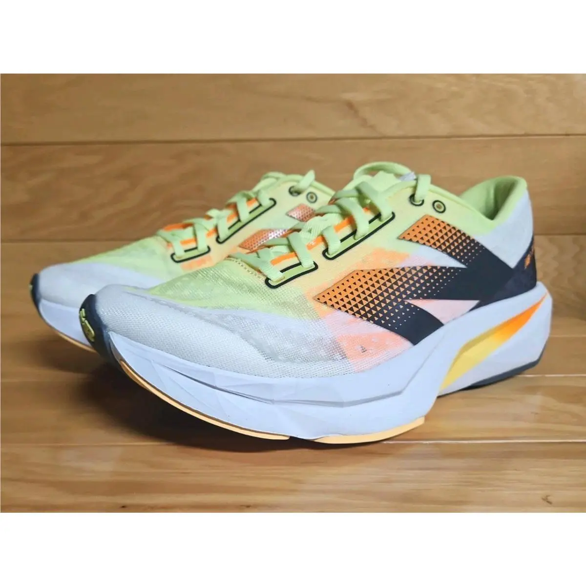 New Balance shoes - New Balance FuelCell Rebel - FuelCell Rebel - MFCXLL4 - White, Manufacturer: White/Bleached Lime Glow/Hot Mango 3