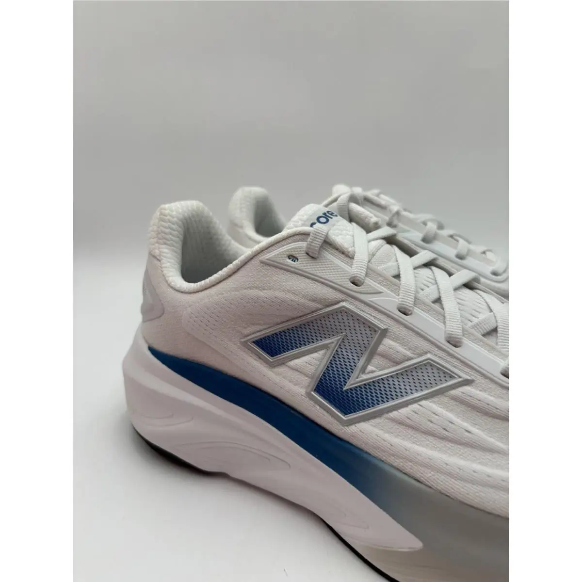 New Balance shoes - New Balance Fresh Foam X More - MM0RLB6 - White (UPC: 198686669427) 1