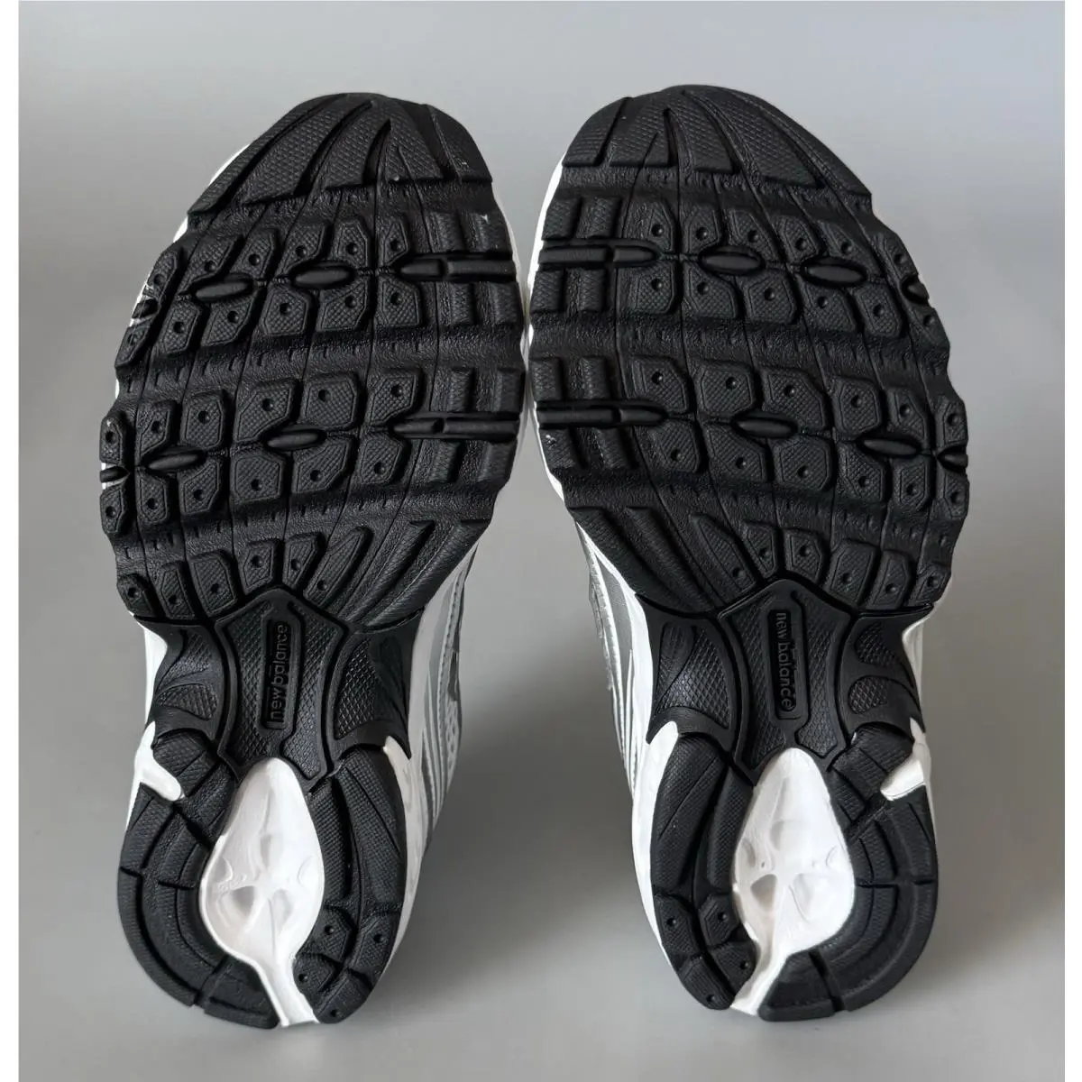 New Balance shoes - White Grey Black (UPC: 0198686850665) 5