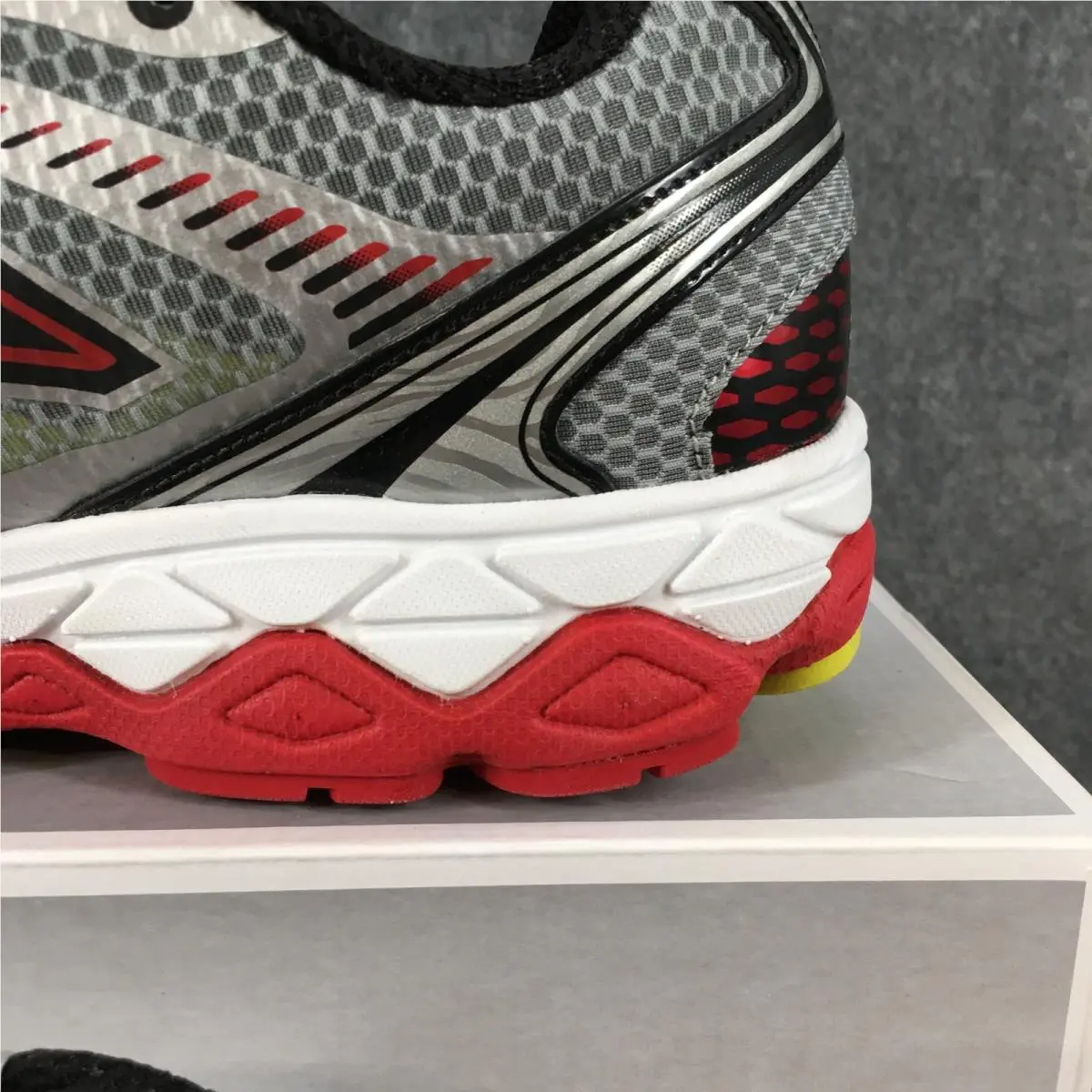 New Balance shoes - New Balance 880v3 - Multicolor 2