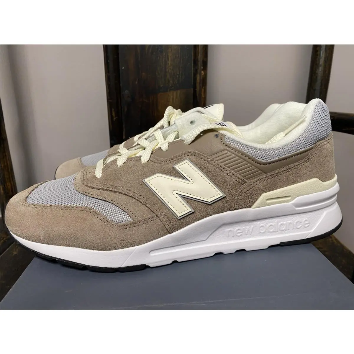 New Balance shoes - New Balance 997 H - CM997HVD - Brown 6