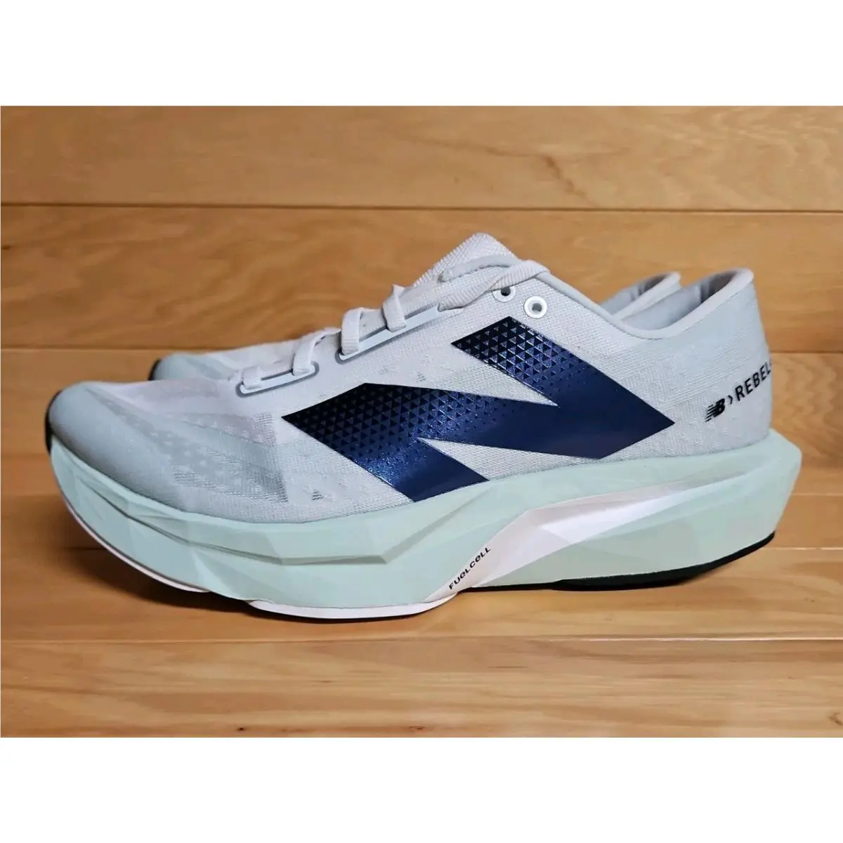 New Balance shoes - New Balance FuelCell Rebel v4 - MFCXCE4 - Green (UPC: 197967775734) 4