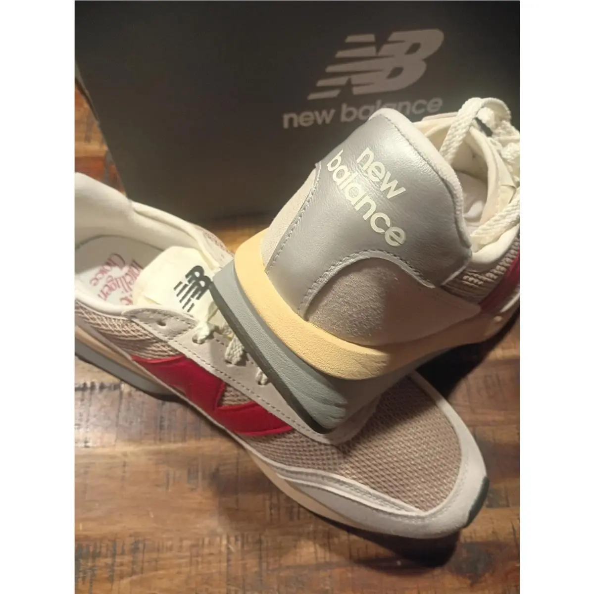 New Balance shoes - New Balance 370 - shipyard / shadow red 9