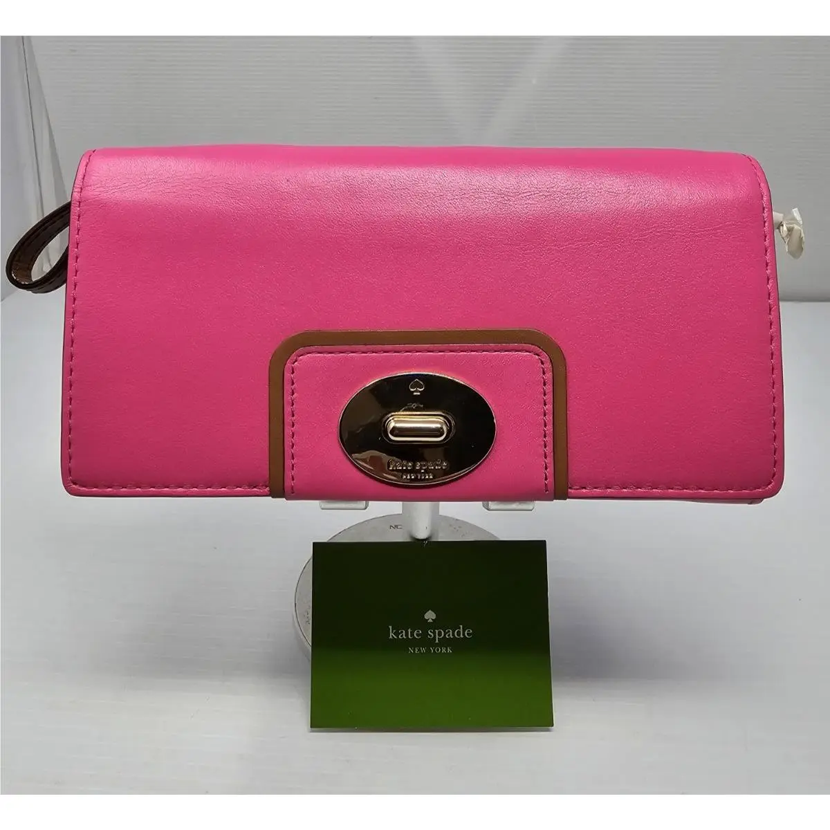 New Kate Spade Turnlock Mara Hampton Road Fuscia Leather Clutch Wallet