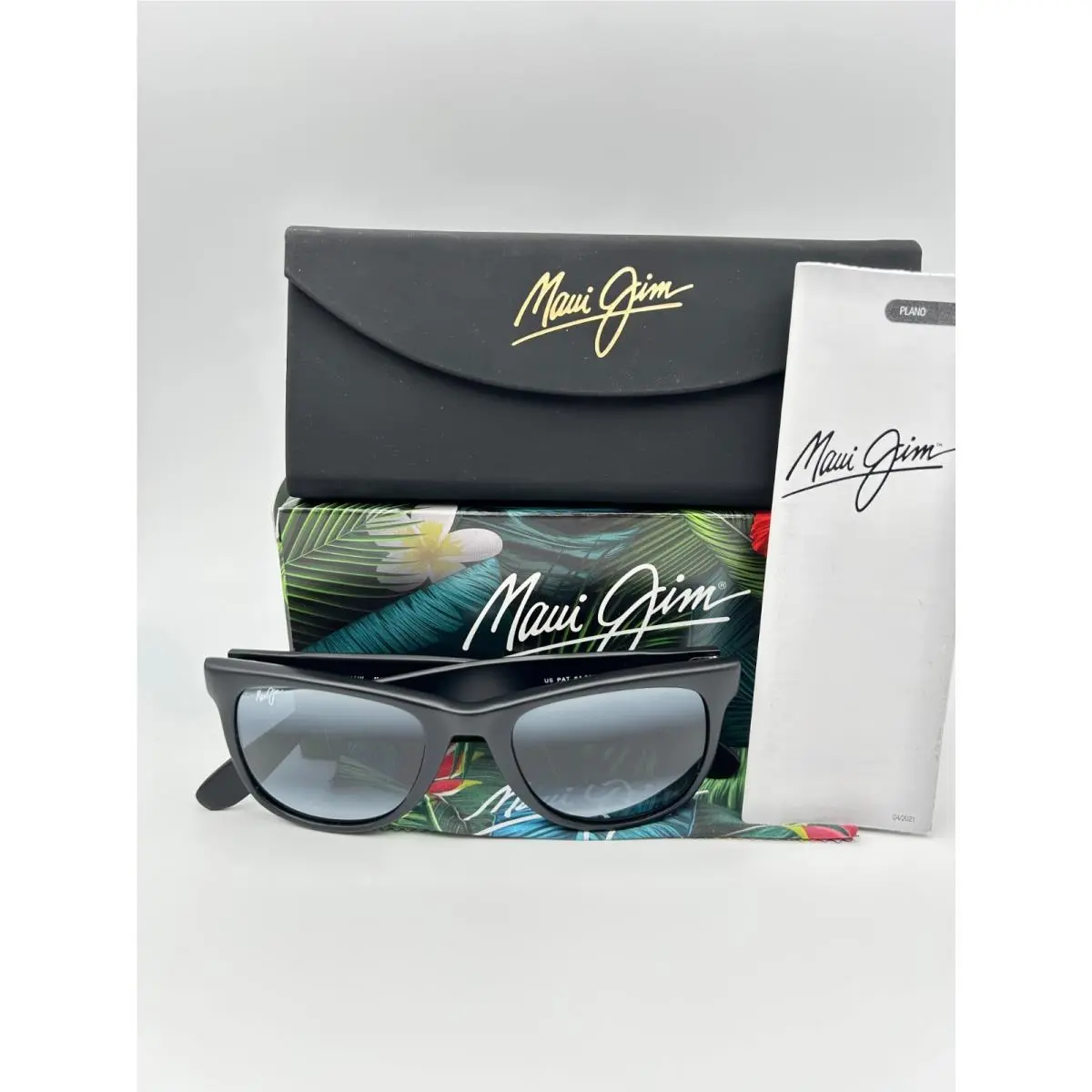 Polarized Sunglasses MJ 195 2M Maui Cat I Black Neutral Grey by Maui Jim