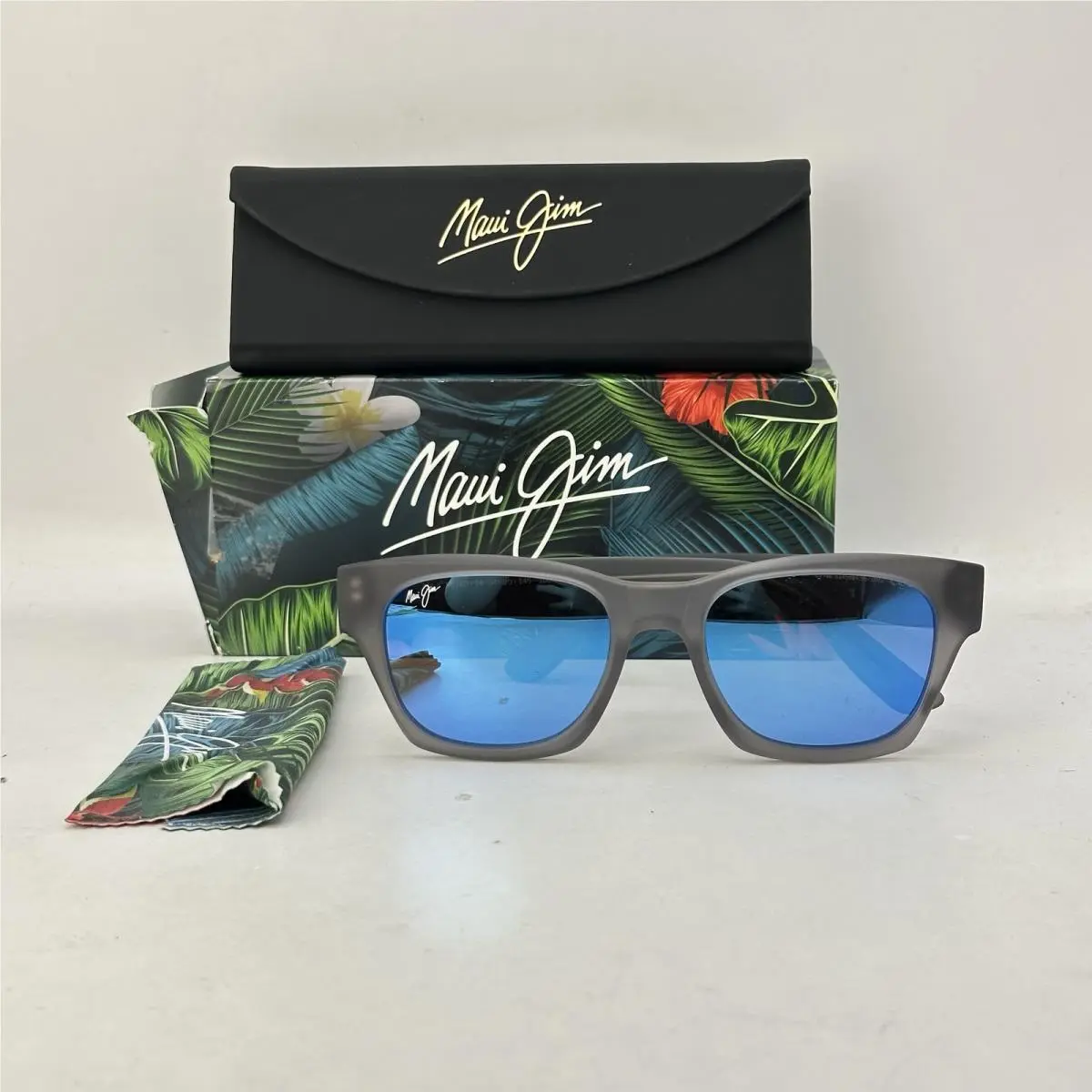 Valley Isle Polarized Mirror Sunglasses Transparent Gray/blue Hawaii by Maui Jim