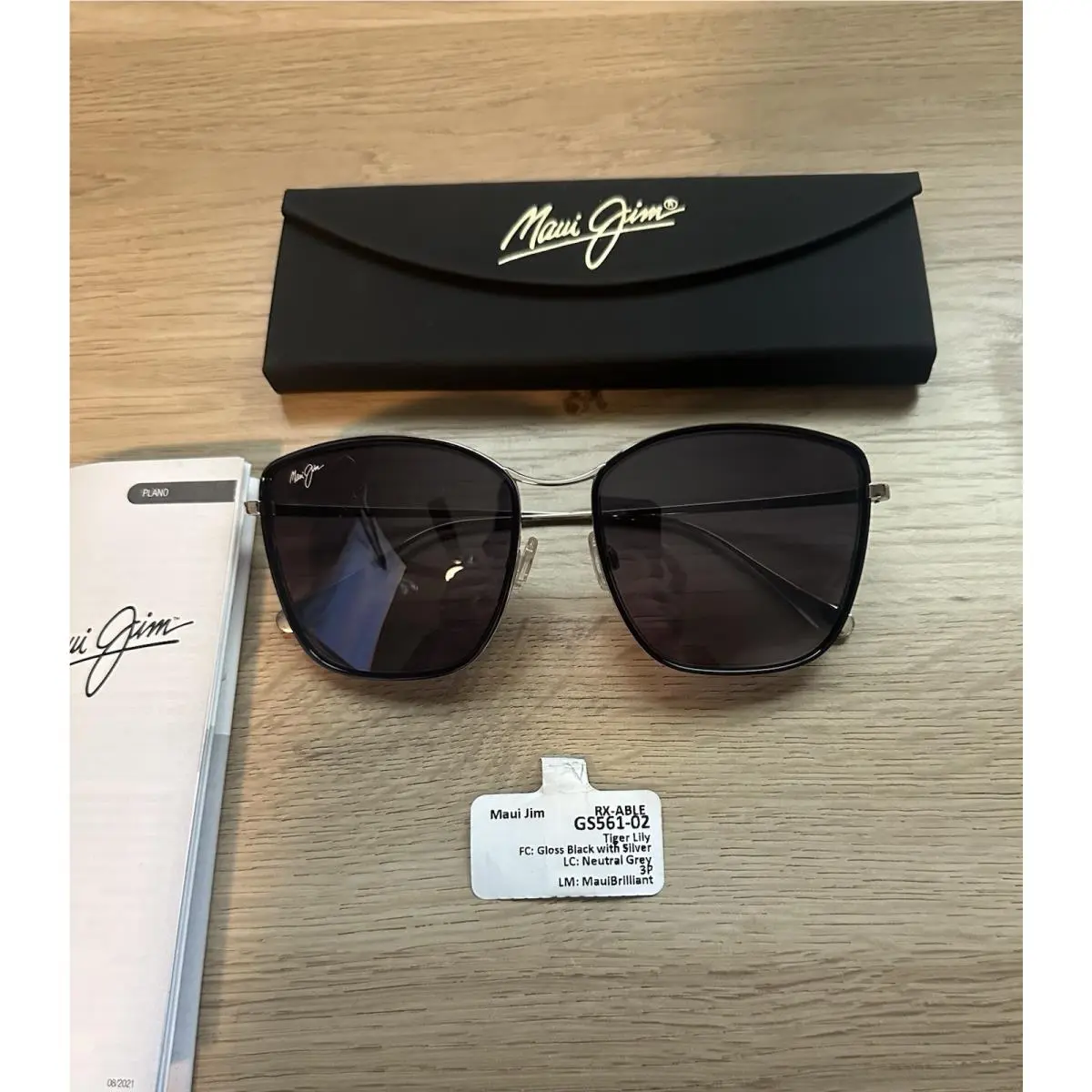 Tiger Lily GS561-02Polarized Sunglasses Blacksilver Case by Maui Jim