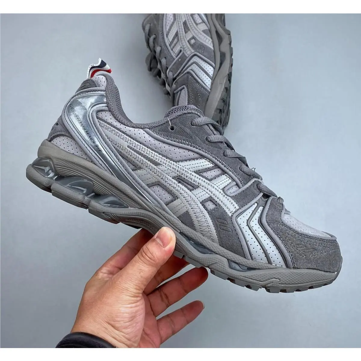 Q 1203B110 020 Thom Browne x Asics Gel Kayano 14 `grey`