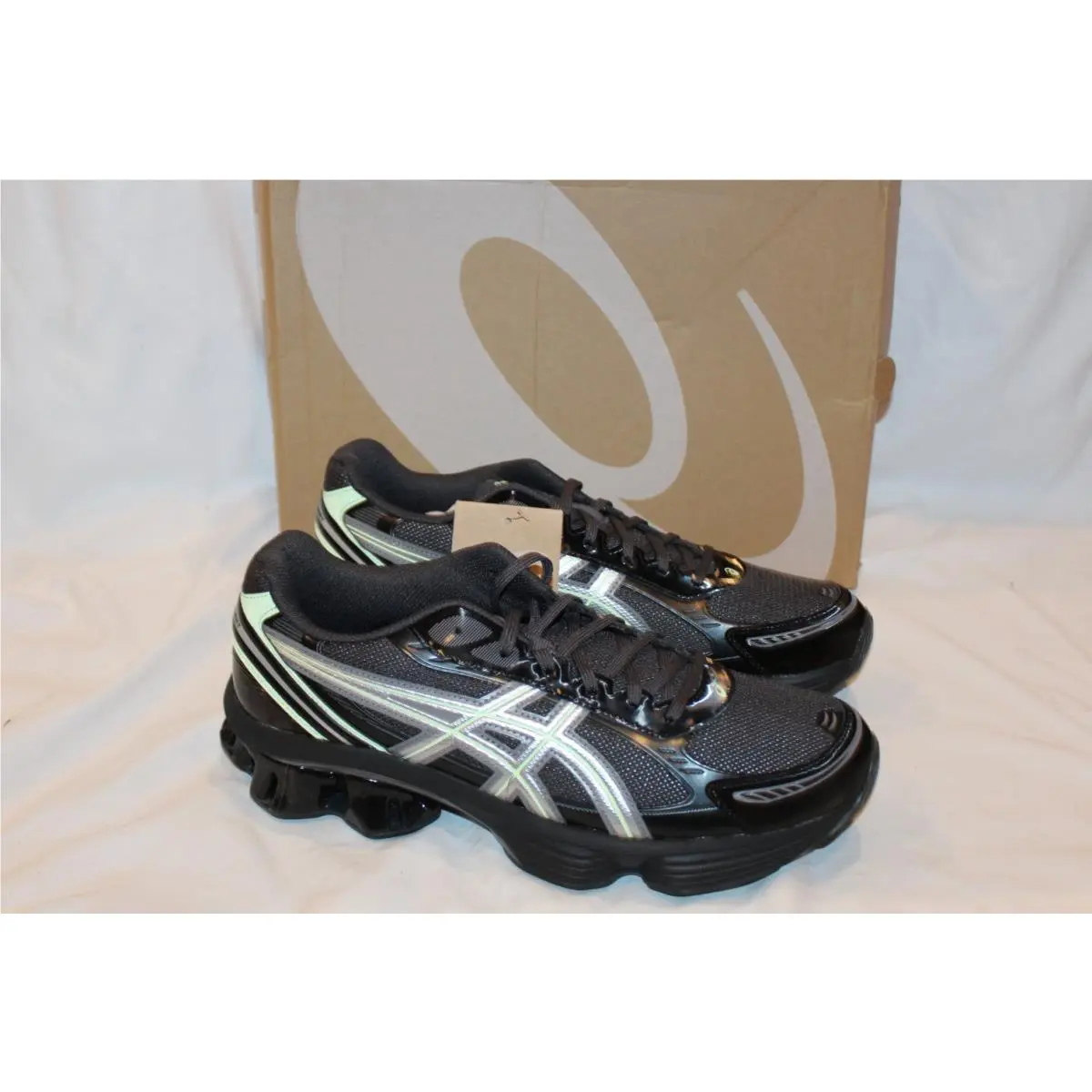 Asics Men`s Gel Kinetic Fluent Athletic Running Sneakers Gray 10.5