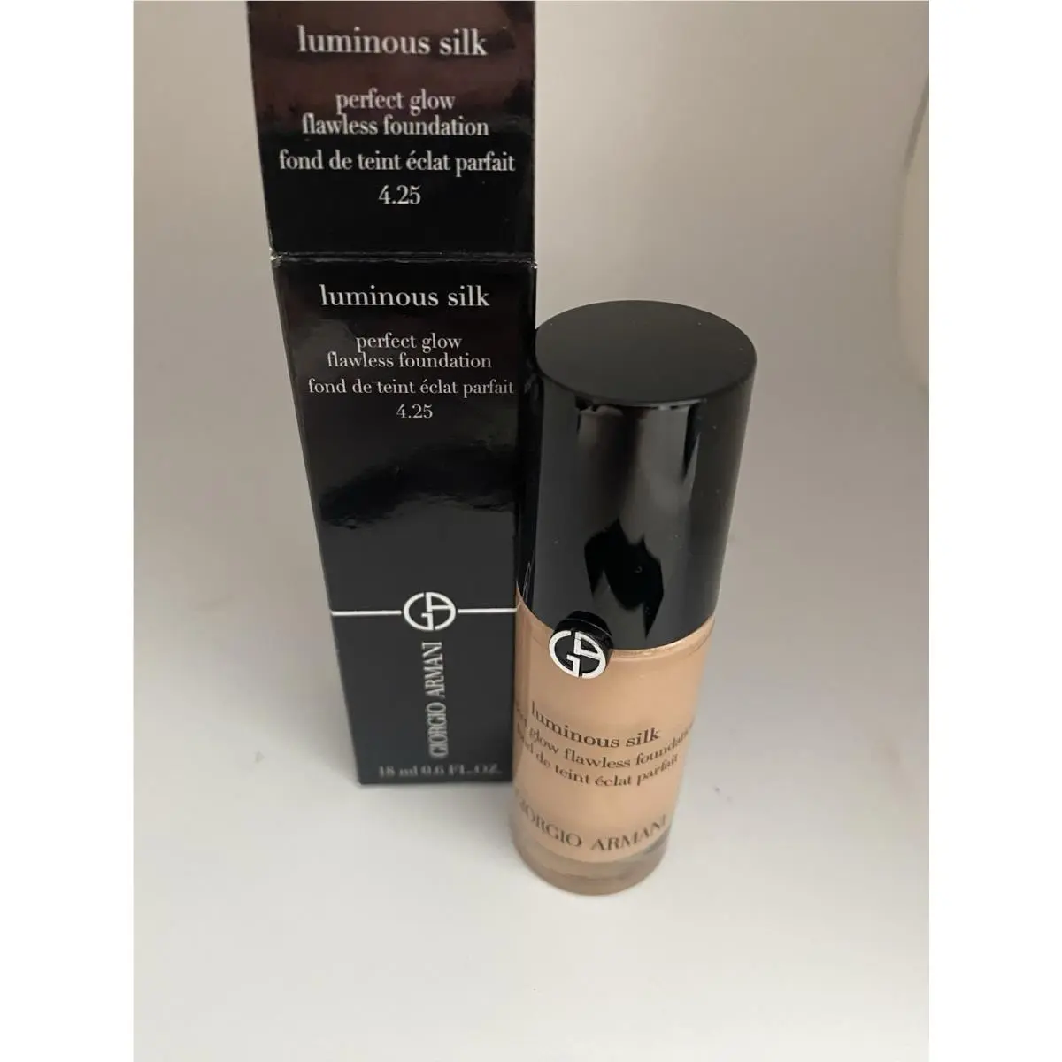 Luminous Silk Perfect Glow Foundation - 4.25 0.6 Oz by Giorgio Armani