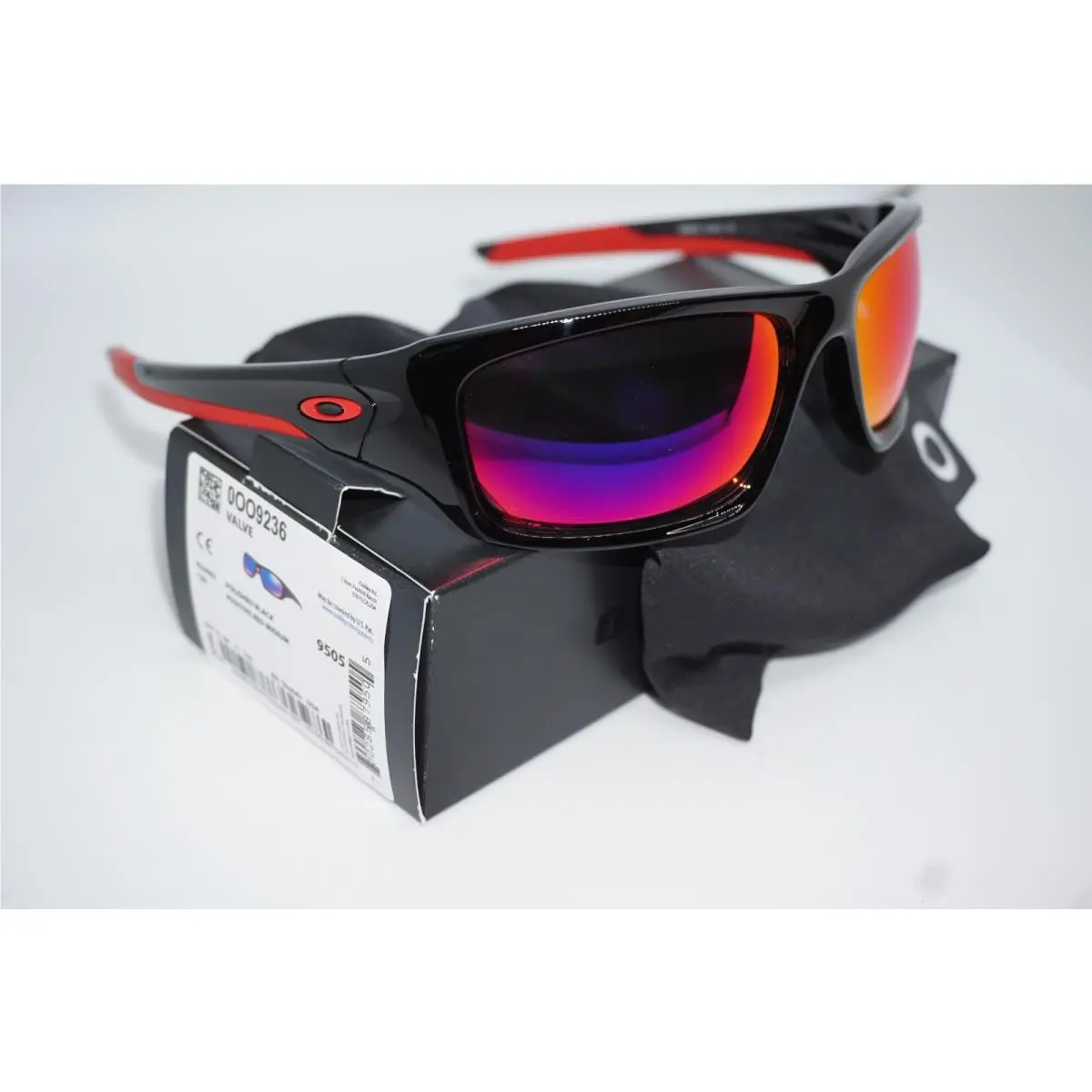 Oakley Valve Polished Black +red Iridium Lenses OO9236-02