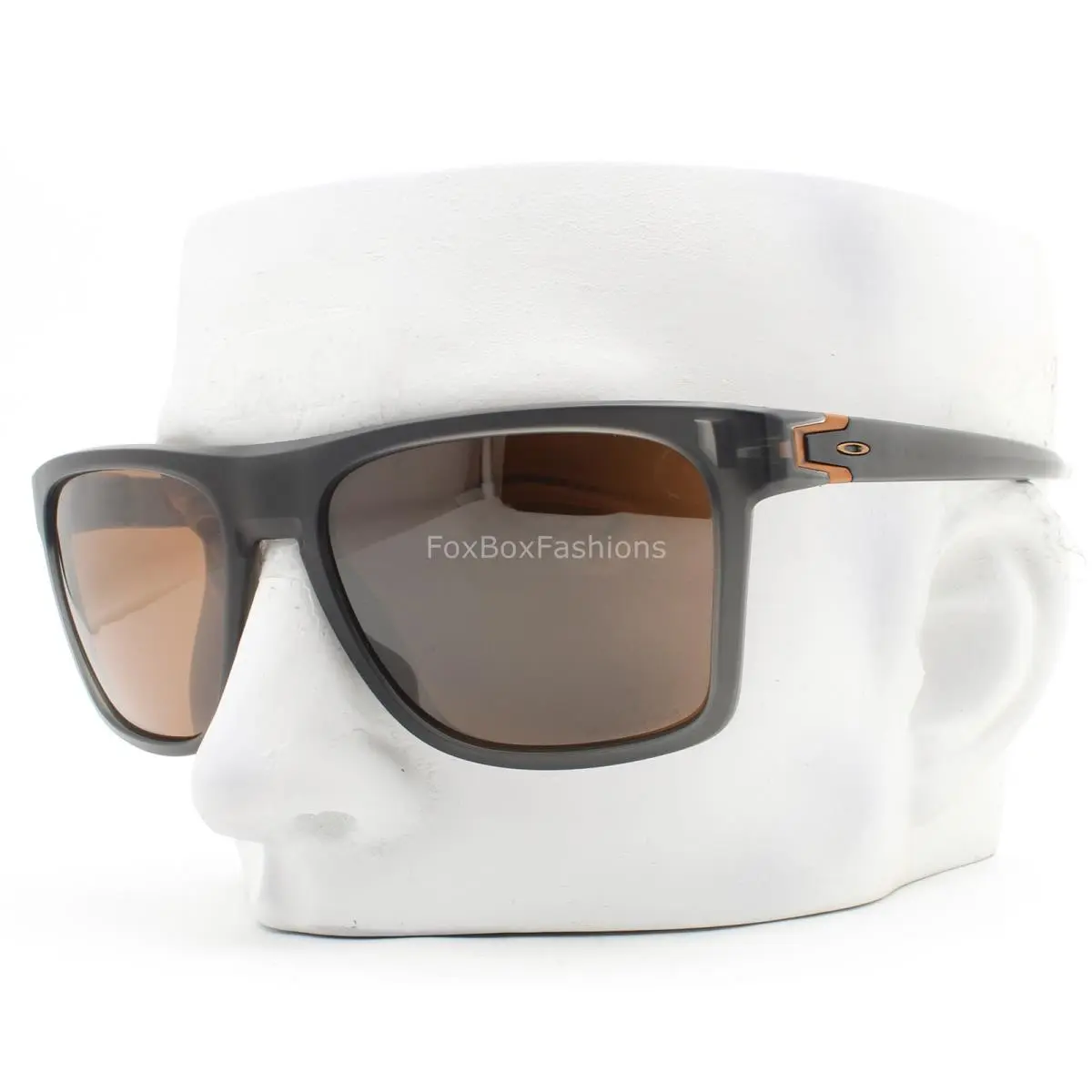 Oakley Leffingwell Sunglasses Matte Gray Smoke Prizm Tungsten OO9100-0257 Wpouch
