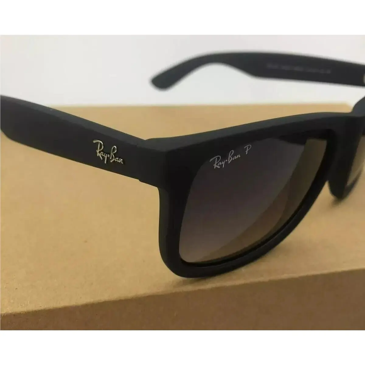 Men`s Sunglasses RB4165 622/T3 Ray-ban Justin Black Frame Grey Gradient Lenses by Ray-Ban