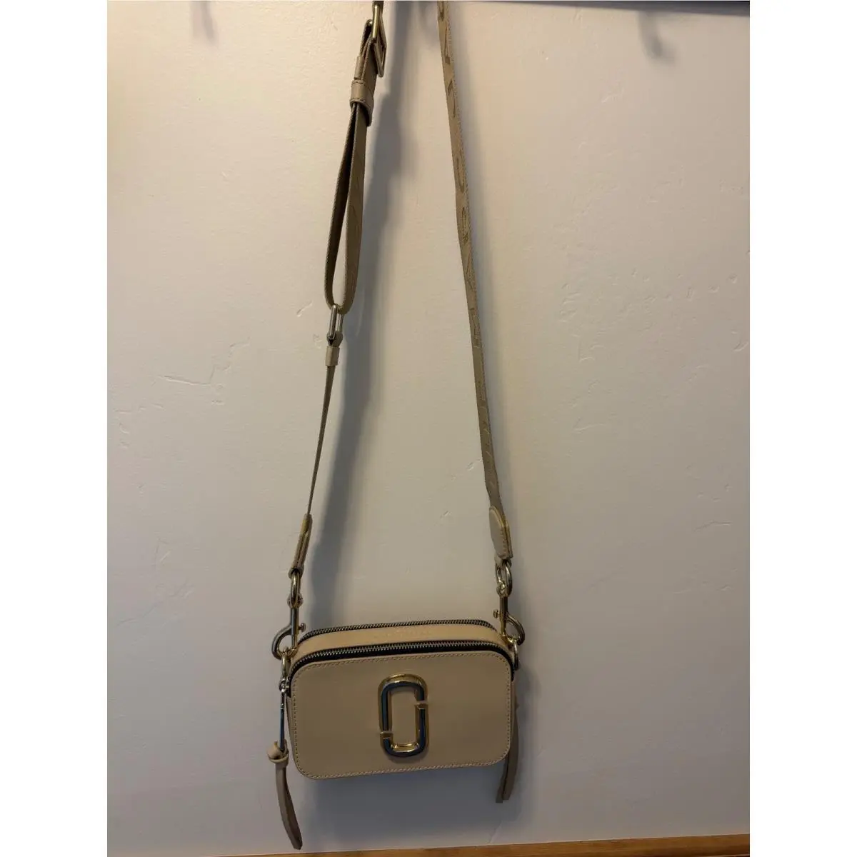 Snapshot Crossbody Bag Khaki Saffiano Leather M0014867-223 by Marc Jacobs