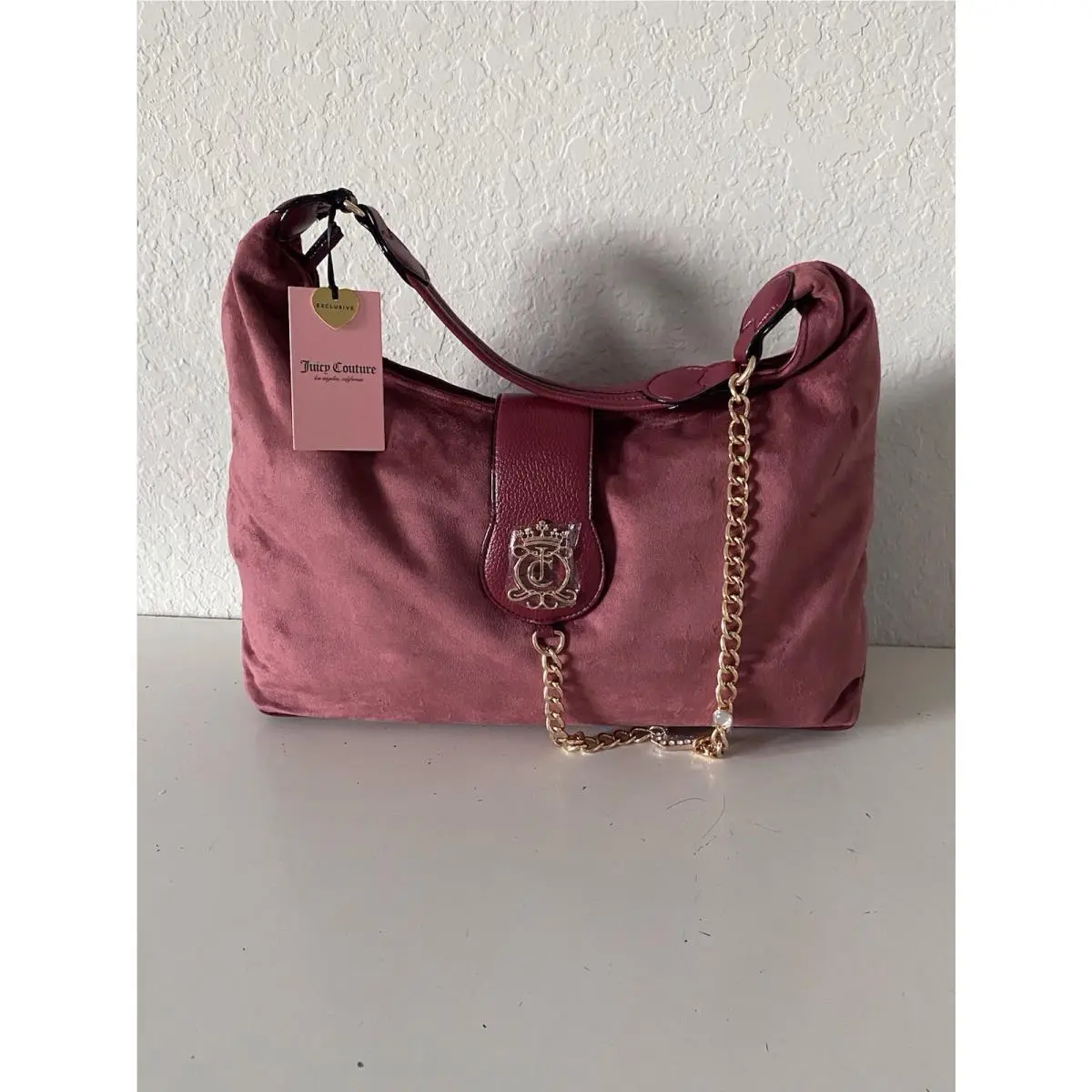 Juicy Royal Crest Large Hobo Coho Cranberry Juice W/chain Viral by Juicy Couture