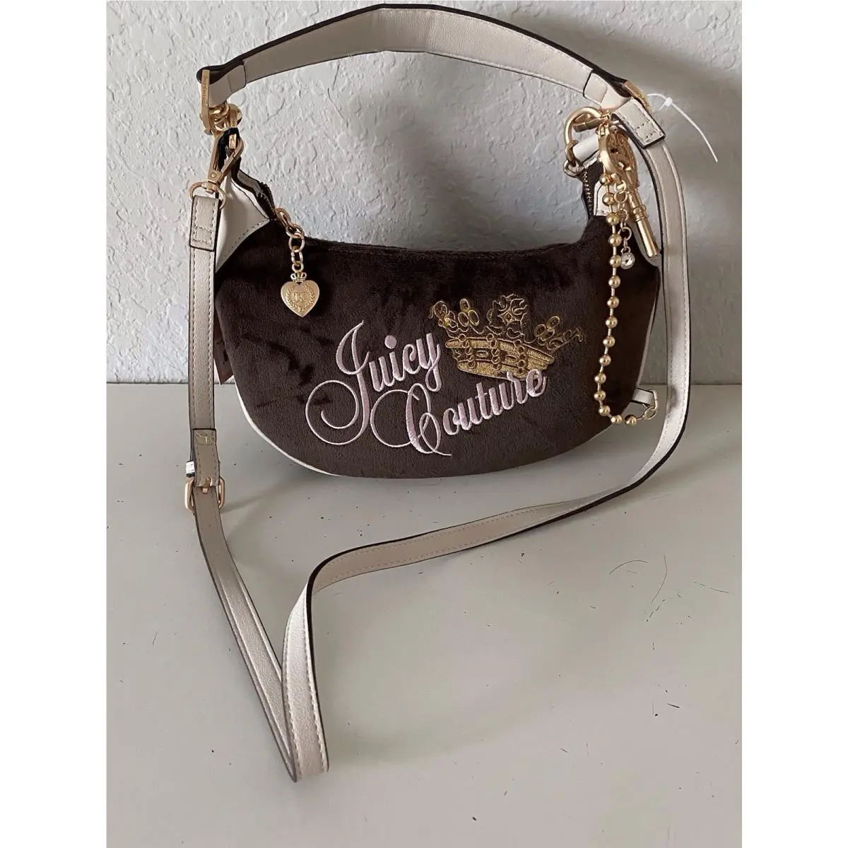 Key To Juicy Velvet Crossbody Shoulder Bag Chocolate W/charm Cha by Juicy Couture