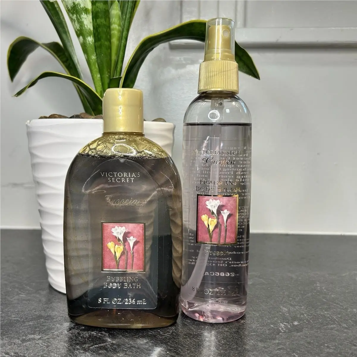Vtg Victoria’s Secret Garden Freesia Fragrant Body Splash Body Bath Retired by Victoria's Secret