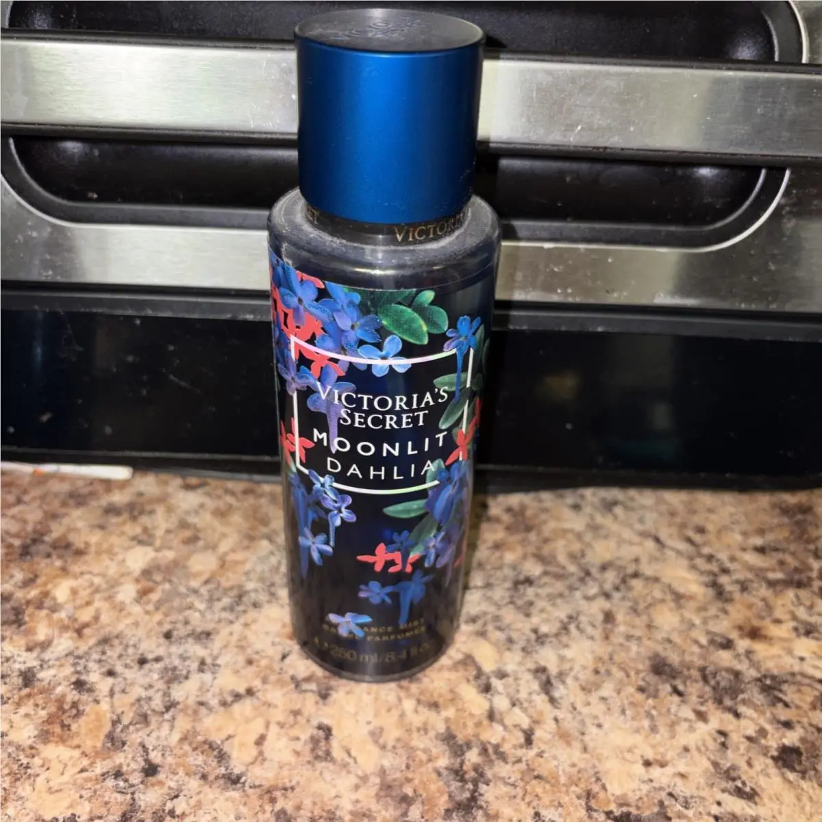 Victoria’s Secret Moonlit Dahlia Fragrance Body Mist- Rare 8.4 Fl. oz