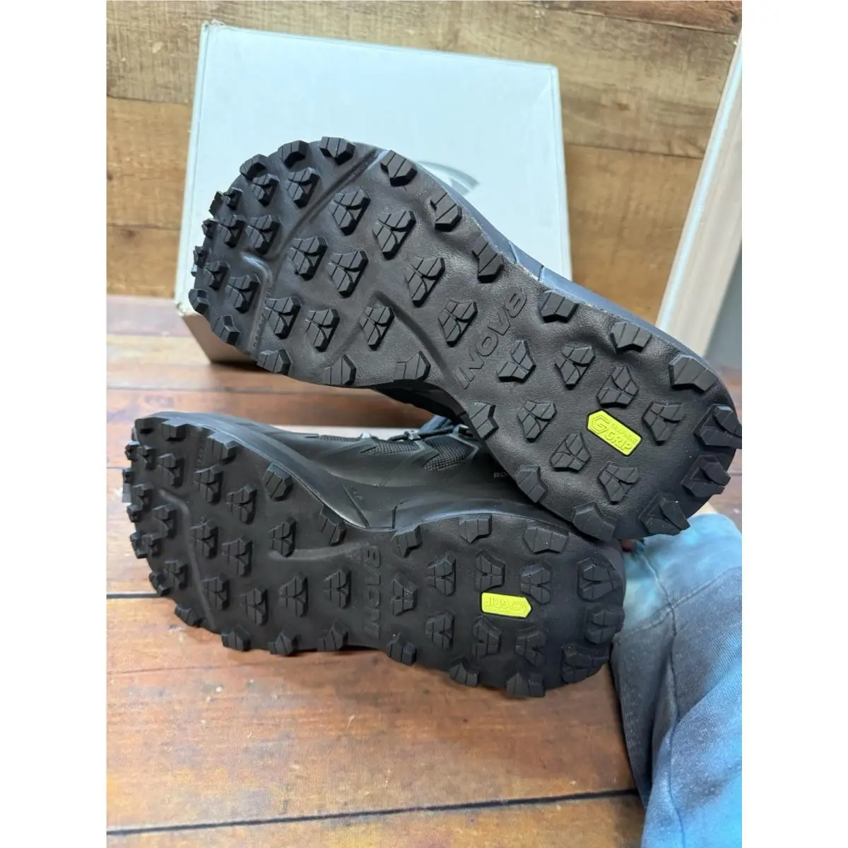 inov-8 shoes - Inov-8 Roclite G 286 - Roclite - Black 4