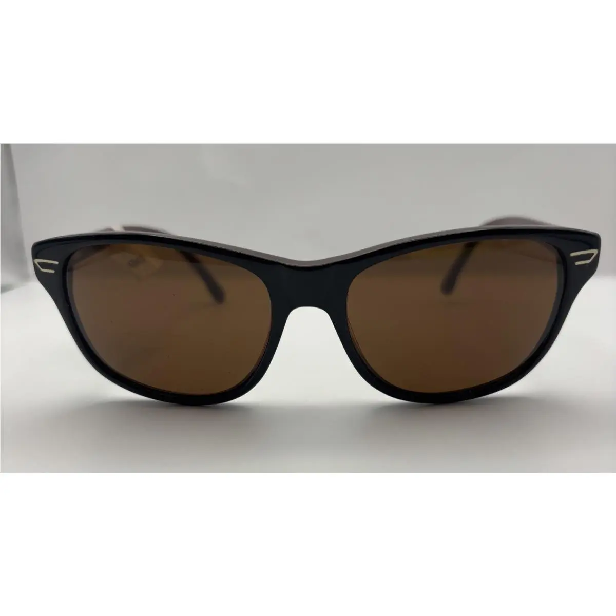 DL5005 Col. 002 54 16 145 by Diesel