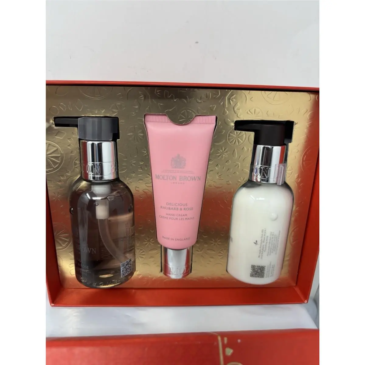 Molton Brown Delicious Rhubarb Rose Travel Collection Gift Set