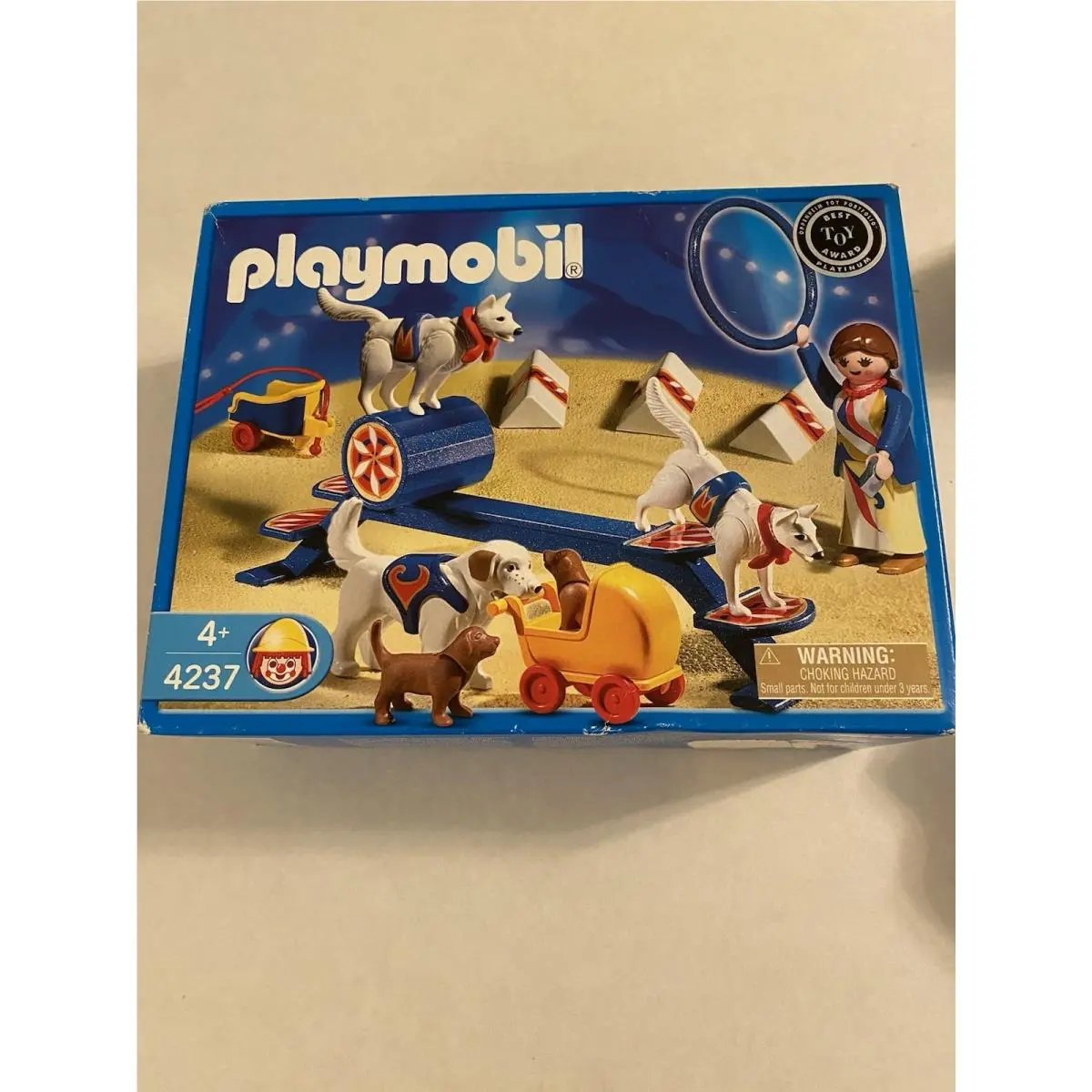 Playmobil Set 4237 Dog Circus Act - Trainer and Dogs - Retired