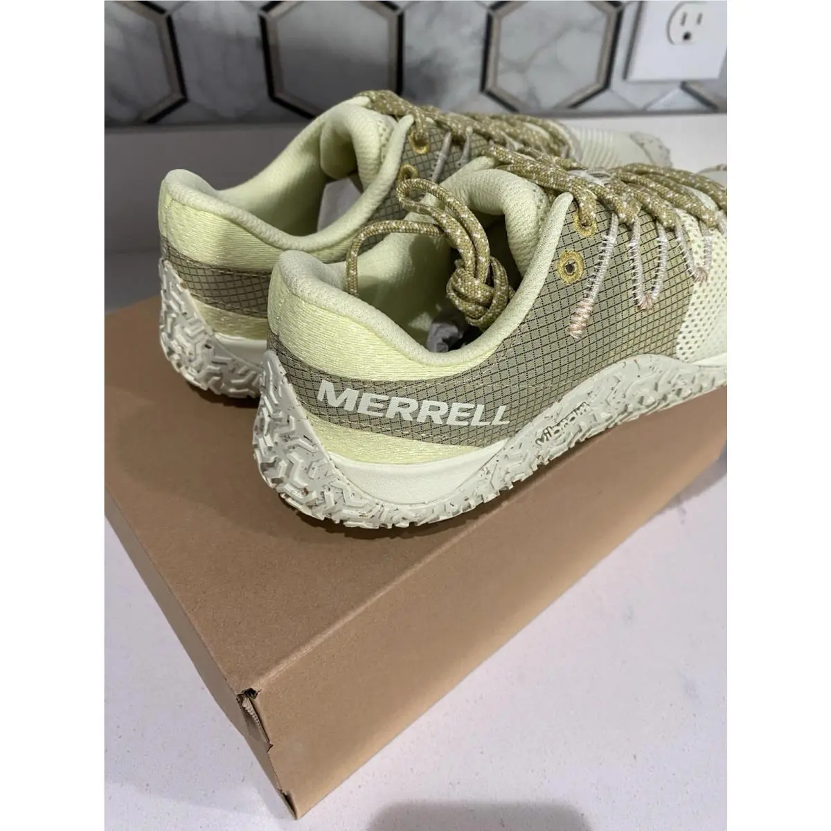 Merrell shoes - Honeydew 1