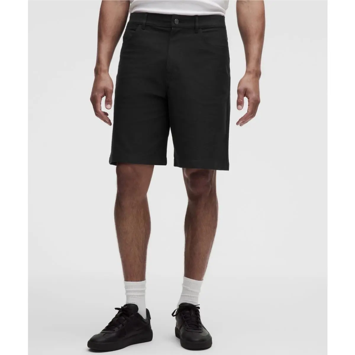 Lululemon Easyfive Relaxed Fit Utilitech Twill Shorts Black - 33 X 9