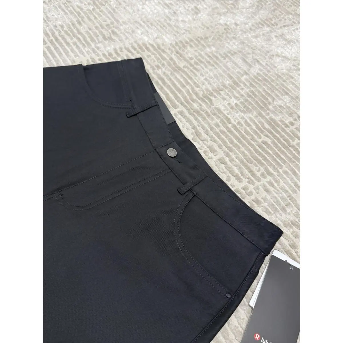 Lululemon clothing - Black 2