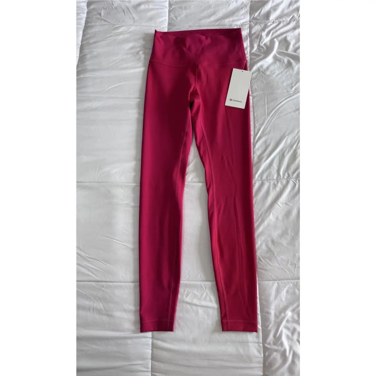 Lululemon Wunder Train High Rise HR Tight 28” Size 6 Dragon Fruit Leggings