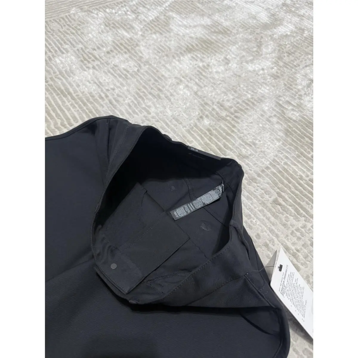 Lululemon clothing - Black 3