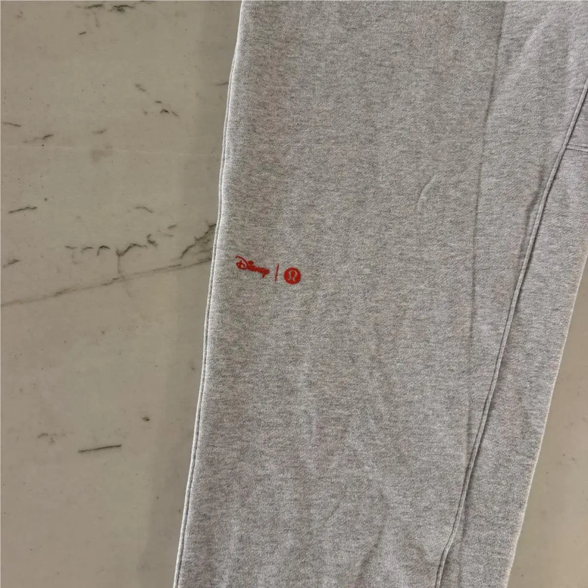 Lululemon clothing - Gray 14