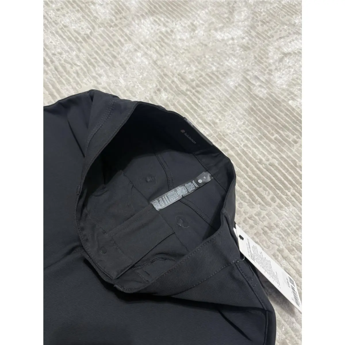 Lululemon clothing - Black 4