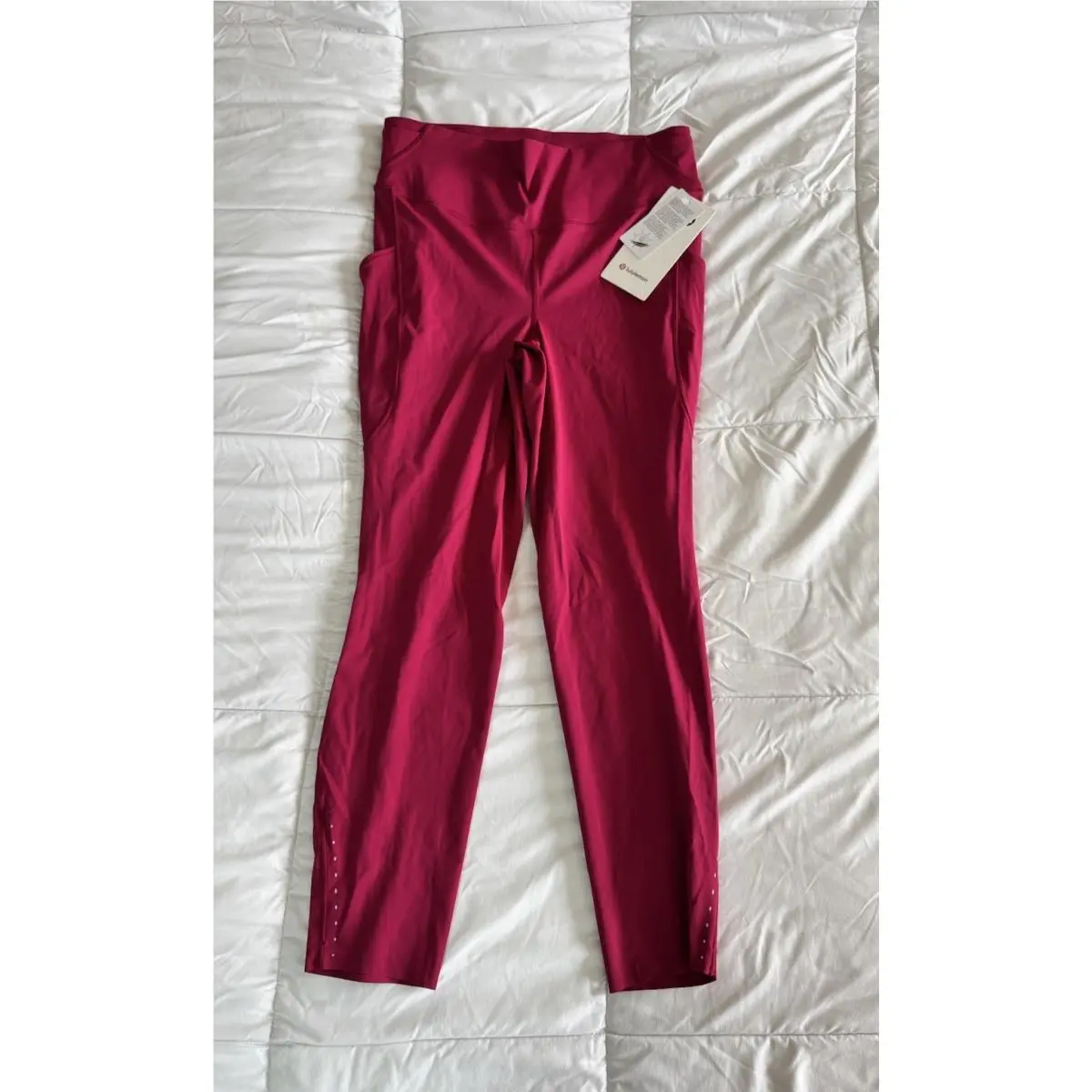 Lululemon Size 12 Leggings Fast Free HR Tight 25” Berry Rumble 40+ UV Pink