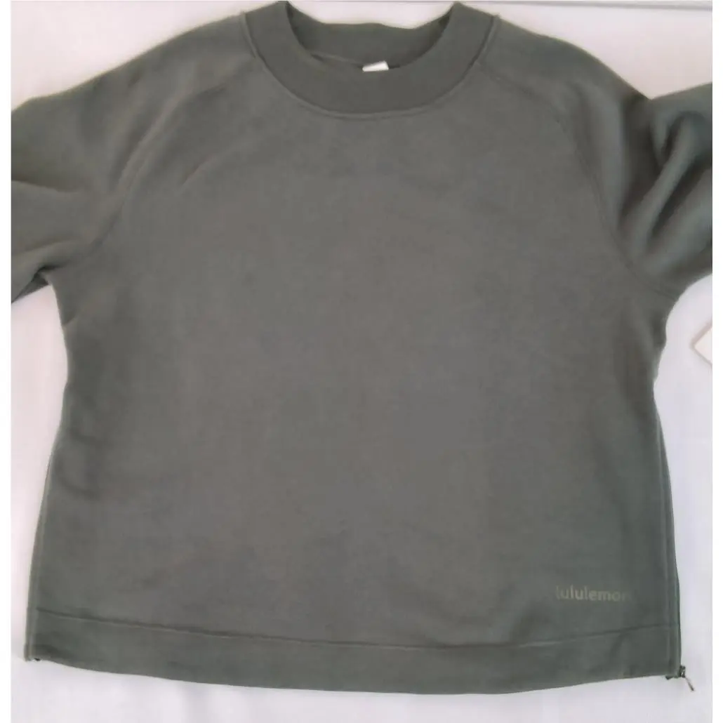 Lululemon clothing - Green 2