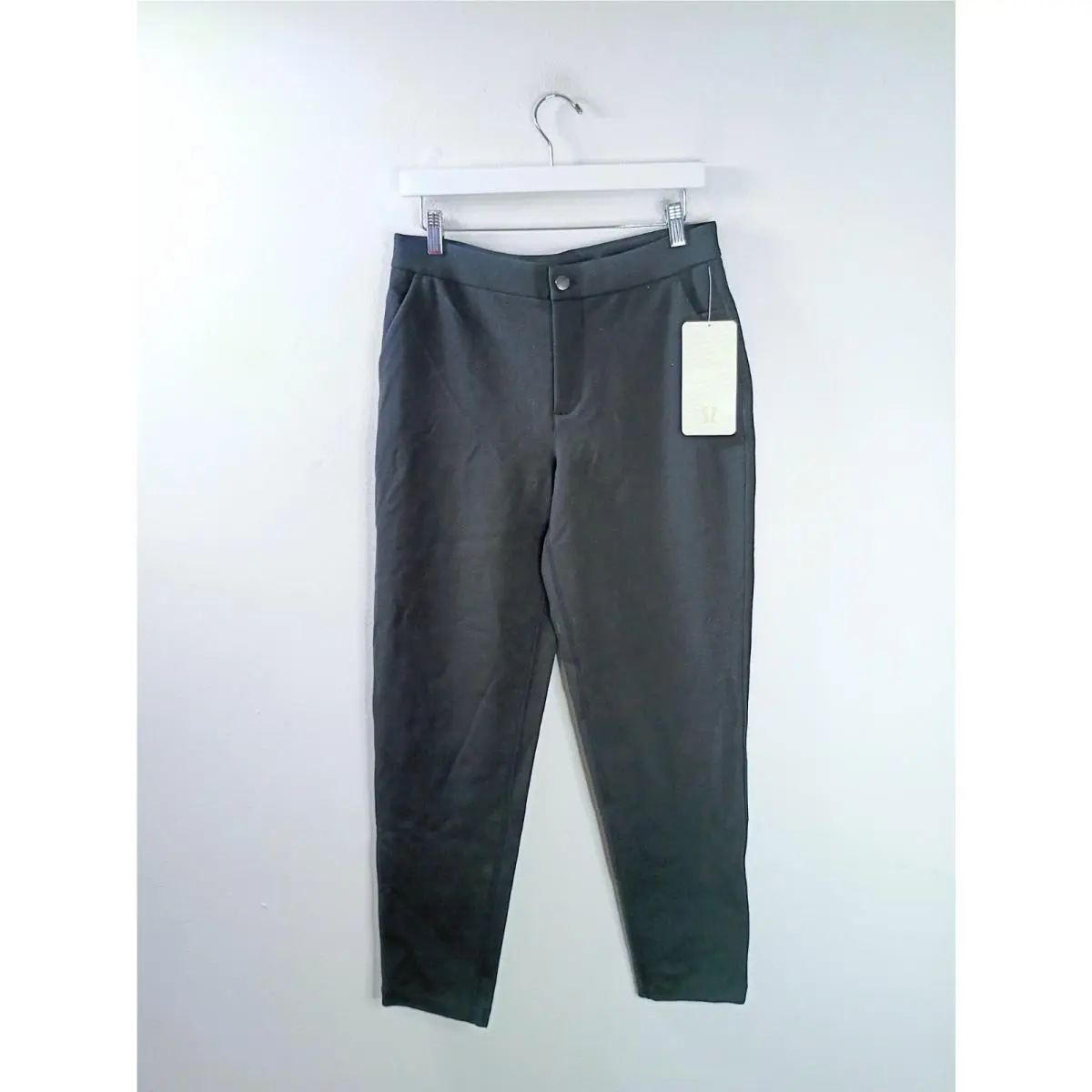 Lululemon City Trek Trouser II 28 Black Size 8