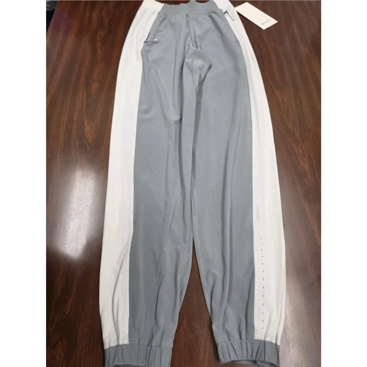 Lululemon Adapted State HR Jogger Glow Gray White Reflective Pants Size 2