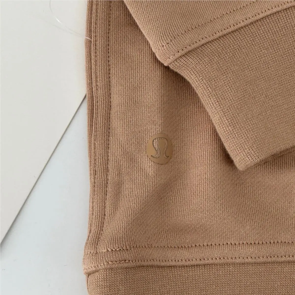 Lululemon clothing - Beige 3